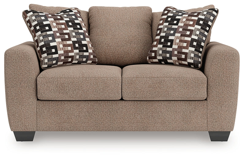 Triston-Peaks Loveseat