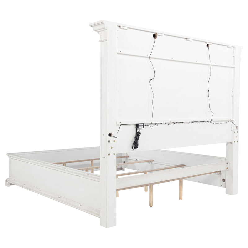McKinney 5-piece Queen Bedroom Set Vintage White