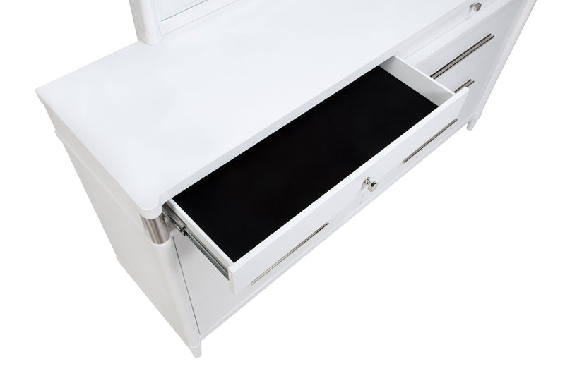 Gracemont 8-drawer Bedroom Dresser Cabinet White