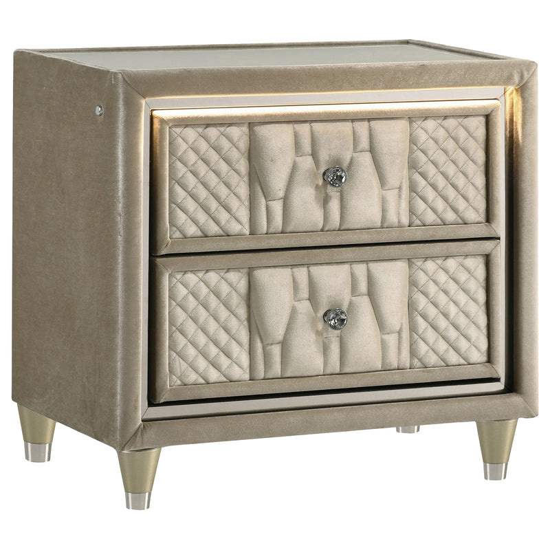 Lorient 5-piece California King Bedroom Set Ivory and Camel