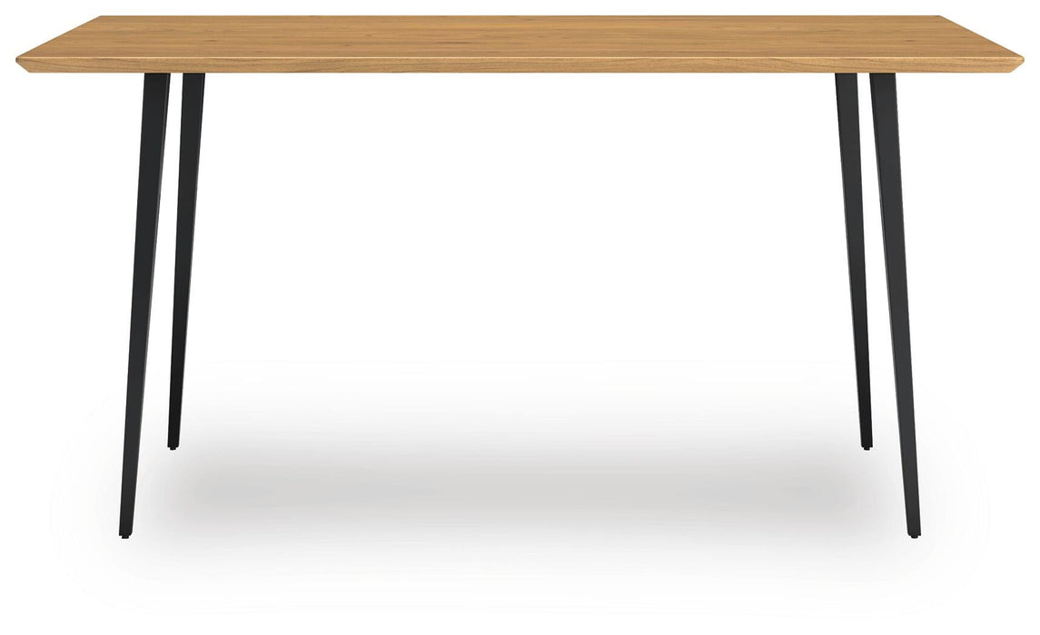 Gretlynn Rectangular Dining Room Table