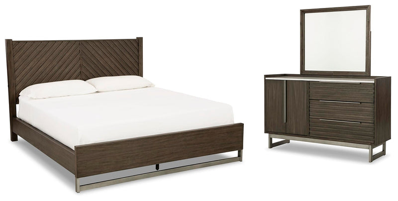 Arkenton King Panel Bed with Mirrored Dresser