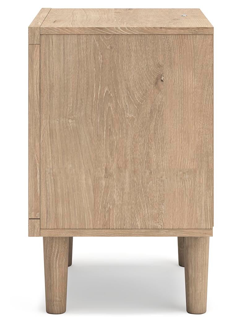 Cielden Queen Panel Bed with Mirrored Dresser and Nightstand