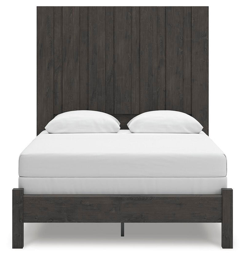 Parlayon Queen Panel Bed, Dresser and Mirror