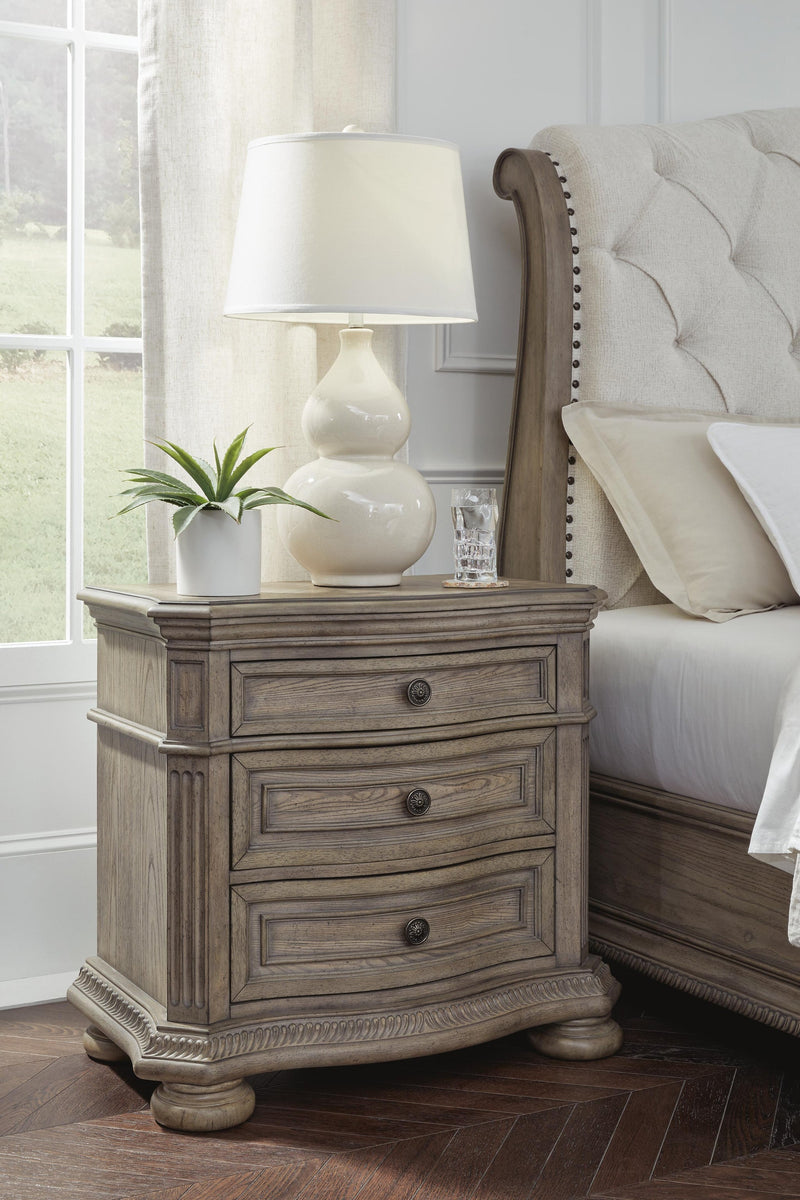 Ardenfield Queen Upholstered Sleigh Bed, Dresser, Mirror and Nightstand