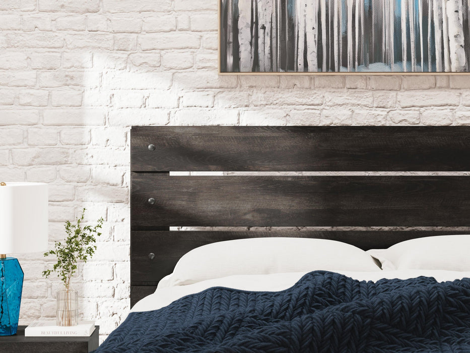 Hollivern Queen Panel Bed, Dresser, Mirror and Nightstand