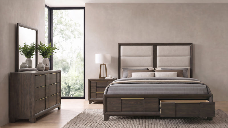Farre 4-piece Eastern King Storage Bedroom Set Dark Brown / Beige